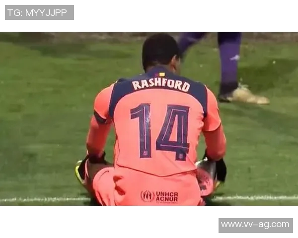 巴萨计划以3000万欧元买断拉什福德或与曼联展开谈判降低转会费用 巴萨计划以3000万欧元买断拉什福德或与曼联展开谈判降低转会费用